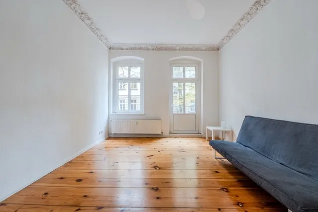 1-Zimmer Wohnung mit franz. Balkon im Flora-Kiez (Pankow) — photo 1